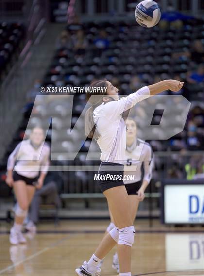 Thumbnail 2 in Midlothian vs Forney Playoff 5A Bi-District photogallery.