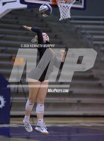 Thumbnail 2 in Midlothian vs Forney Playoff 5A Bi-District photogallery.