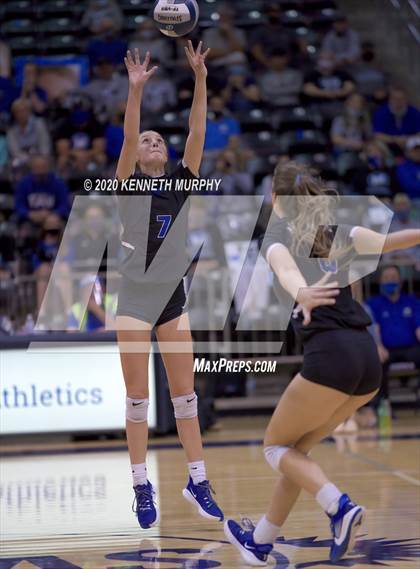 Thumbnail 2 in Midlothian vs Forney Playoff 5A Bi-District photogallery.