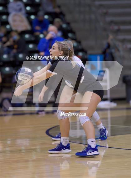 Thumbnail 1 in Midlothian vs Forney Playoff 5A Bi-District photogallery.