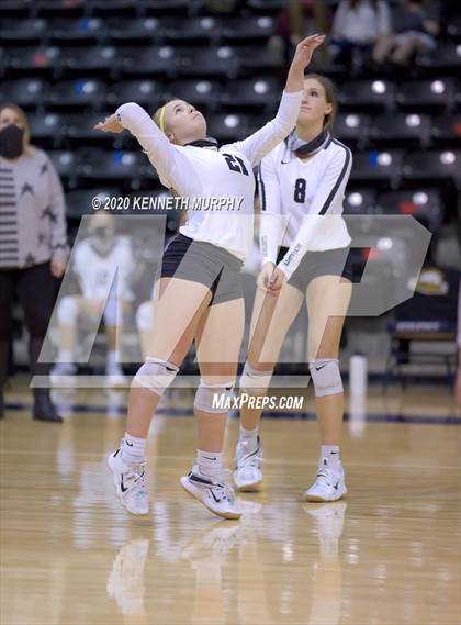 Thumbnail 1 in Midlothian vs Forney Playoff 5A Bi-District photogallery.