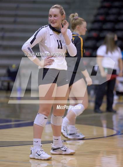 Thumbnail 2 in Midlothian vs Forney Playoff 5A Bi-District photogallery.