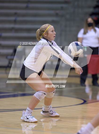 Thumbnail 2 in Midlothian vs Forney Playoff 5A Bi-District photogallery.