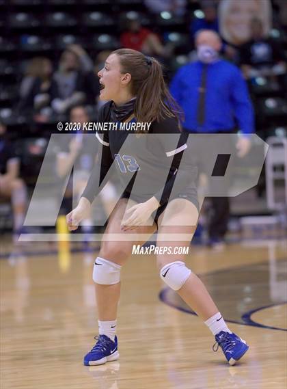 Thumbnail 1 in Midlothian vs Forney Playoff 5A Bi-District photogallery.