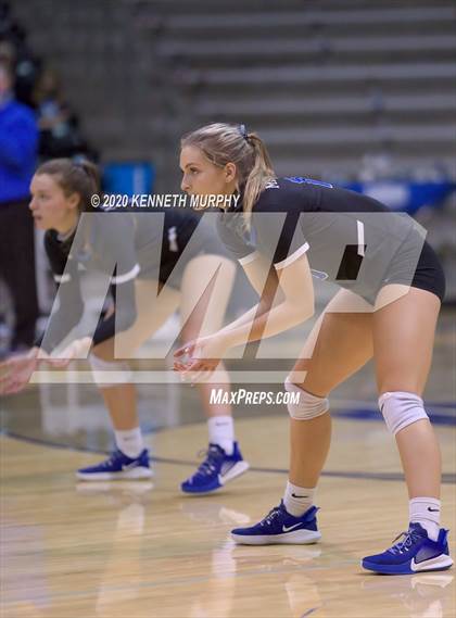 Thumbnail 3 in Midlothian vs Forney Playoff 5A Bi-District photogallery.