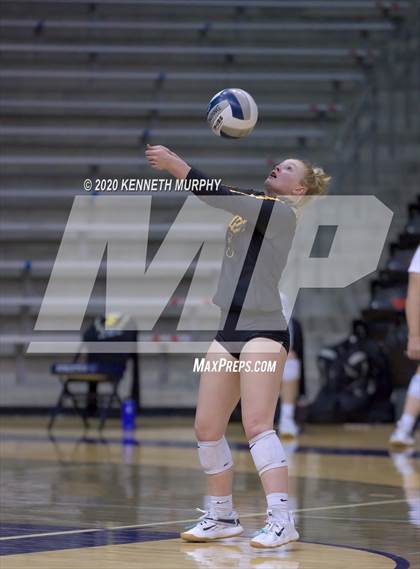 Thumbnail 2 in Midlothian vs Forney Playoff 5A Bi-District photogallery.