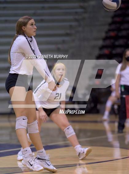 Thumbnail 1 in Midlothian vs Forney Playoff 5A Bi-District photogallery.