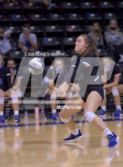 Thumbnail 2 in Midlothian vs Forney Playoff 5A Bi-District photogallery.