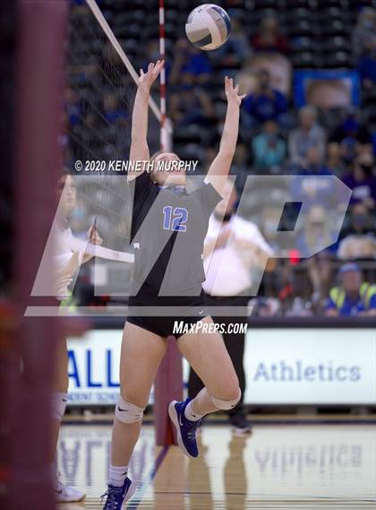 Thumbnail 1 in Midlothian vs Forney Playoff 5A Bi-District photogallery.