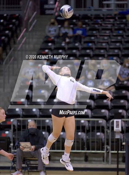 Thumbnail 3 in Midlothian vs Forney Playoff 5A Bi-District photogallery.