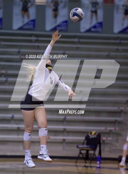 Thumbnail 2 in Midlothian vs Forney Playoff 5A Bi-District photogallery.