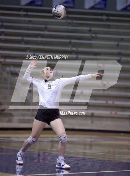 Thumbnail 3 in Midlothian vs Forney Playoff 5A Bi-District photogallery.