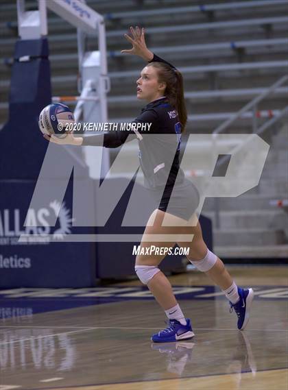 Thumbnail 1 in Midlothian vs Forney Playoff 5A Bi-District photogallery.