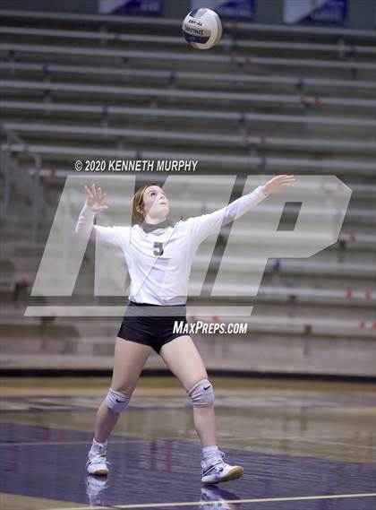 Thumbnail 2 in Midlothian vs Forney Playoff 5A Bi-District photogallery.