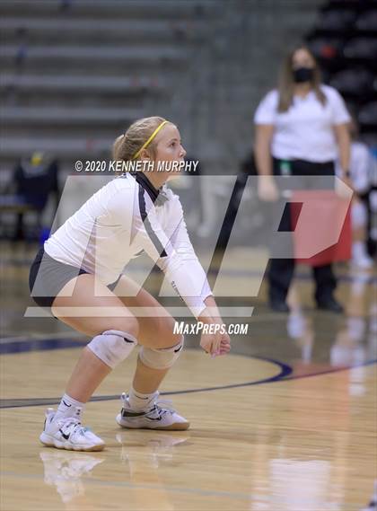 Thumbnail 1 in Midlothian vs Forney Playoff 5A Bi-District photogallery.