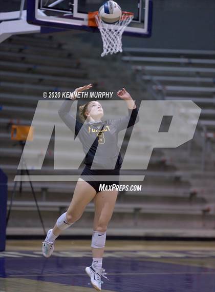 Thumbnail 2 in Midlothian vs Forney Playoff 5A Bi-District photogallery.