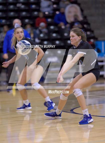 Thumbnail 2 in Midlothian vs Forney Playoff 5A Bi-District photogallery.