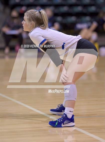 Thumbnail 3 in Midlothian vs Forney Playoff 5A Bi-District photogallery.