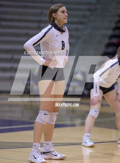Thumbnail 3 in Midlothian vs Forney Playoff 5A Bi-District photogallery.