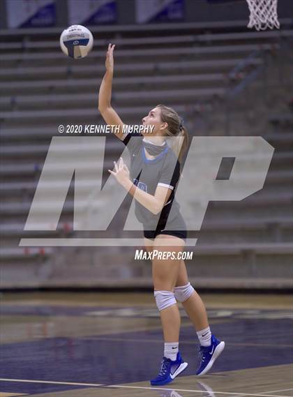 Thumbnail 2 in Midlothian vs Forney Playoff 5A Bi-District photogallery.