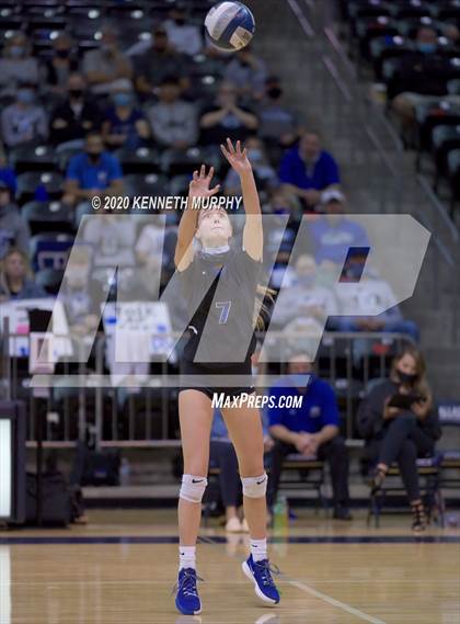 Thumbnail 2 in Midlothian vs Forney Playoff 5A Bi-District photogallery.