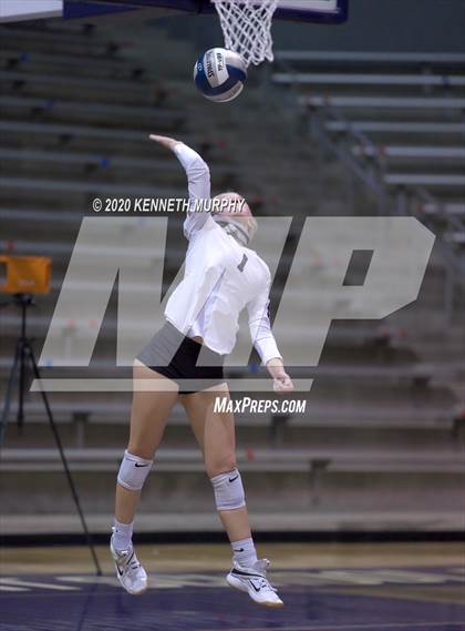Thumbnail 3 in Midlothian vs Forney Playoff 5A Bi-District photogallery.