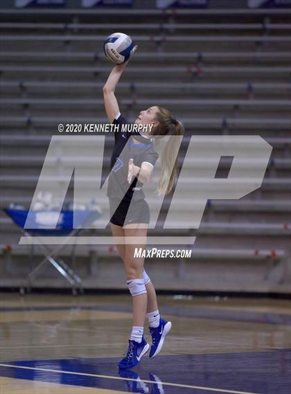 Thumbnail 1 in Midlothian vs Forney Playoff 5A Bi-District photogallery.