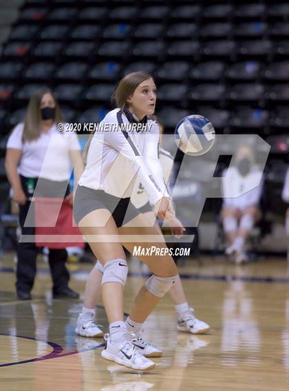 Thumbnail 3 in Midlothian vs Forney Playoff 5A Bi-District photogallery.
