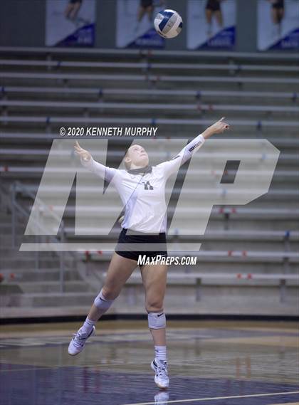 Thumbnail 1 in Midlothian vs Forney Playoff 5A Bi-District photogallery.
