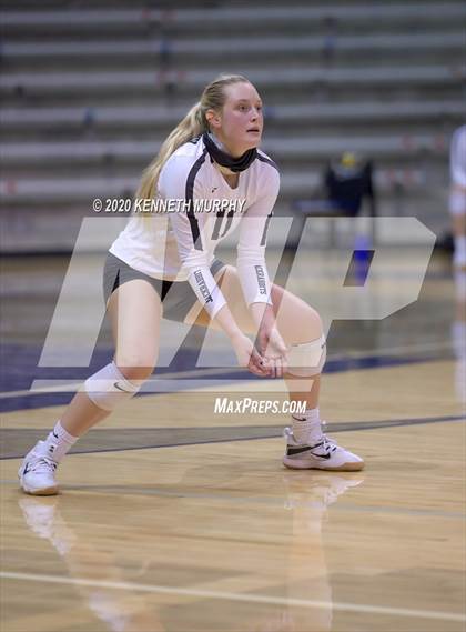 Thumbnail 3 in Midlothian vs Forney Playoff 5A Bi-District photogallery.