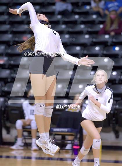 Thumbnail 3 in Midlothian vs Forney Playoff 5A Bi-District photogallery.