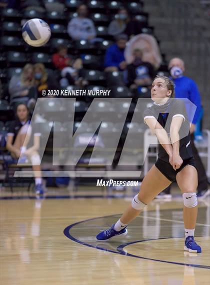 Thumbnail 3 in Midlothian vs Forney Playoff 5A Bi-District photogallery.