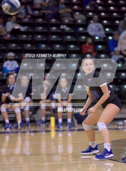 Thumbnail 2 in Midlothian vs Forney Playoff 5A Bi-District photogallery.