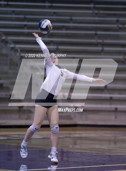 Thumbnail 3 in Midlothian vs Forney Playoff 5A Bi-District photogallery.