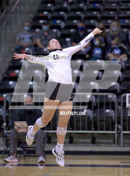 Thumbnail 2 in Midlothian vs Forney Playoff 5A Bi-District photogallery.