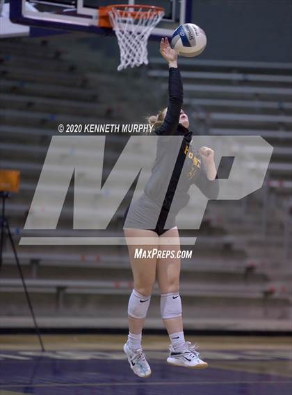 Thumbnail 1 in Midlothian vs Forney Playoff 5A Bi-District photogallery.