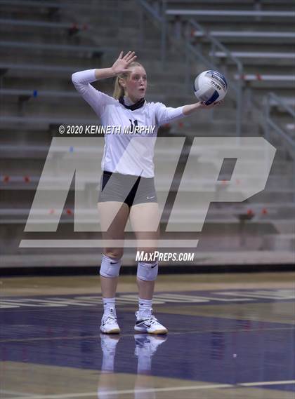Thumbnail 3 in Midlothian vs Forney Playoff 5A Bi-District photogallery.