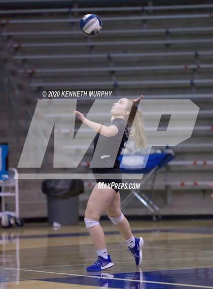 Thumbnail 3 in Midlothian vs Forney Playoff 5A Bi-District photogallery.