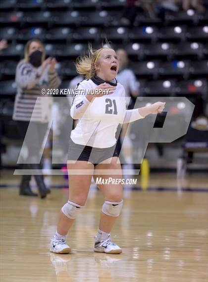Thumbnail 2 in Midlothian vs Forney Playoff 5A Bi-District photogallery.