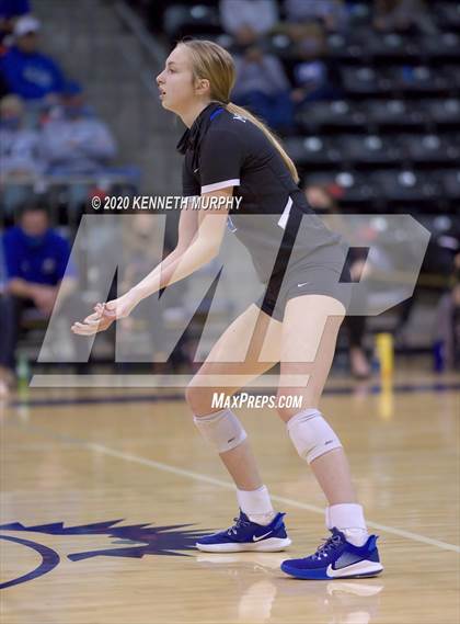 Thumbnail 3 in Midlothian vs Forney Playoff 5A Bi-District photogallery.
