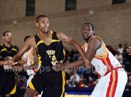 Thumbnail 3 in Taft vs Bishop Montgomery (Mission Prep Christmas Classic)  photogallery.