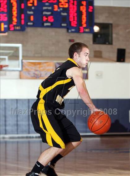 Thumbnail 2 in Taft vs Bishop Montgomery (Mission Prep Christmas Classic)  photogallery.