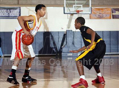 Thumbnail 3 in Taft vs Bishop Montgomery (Mission Prep Christmas Classic)  photogallery.