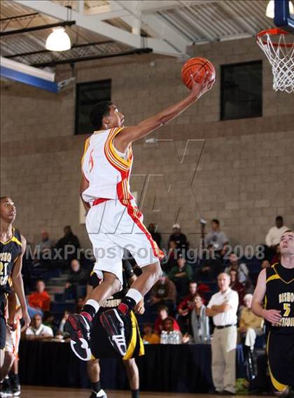 Thumbnail 3 in Taft vs Bishop Montgomery (Mission Prep Christmas Classic)  photogallery.