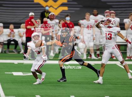 Thumbnail 1 in Carthage vs. Gilmer (UIL 4A Division 2 State Final) photogallery.