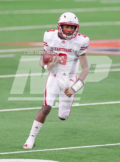 Thumbnail 3 in Carthage vs. Gilmer (UIL 4A Division 2 State Final) photogallery.