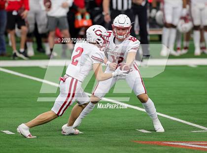 Thumbnail 3 in Carthage vs. Gilmer (UIL 4A Division 2 State Final) photogallery.