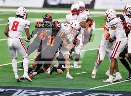 Thumbnail 1 in Carthage vs. Gilmer (UIL 4A Division 2 State Final) photogallery.
