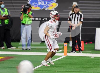 Thumbnail 3 in Carthage vs. Gilmer (UIL 4A Division 2 State Final) photogallery.