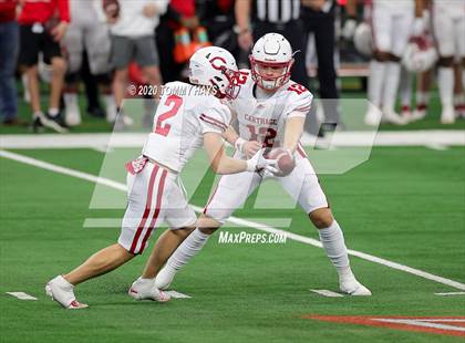 Thumbnail 2 in Carthage vs. Gilmer (UIL 4A Division 2 State Final) photogallery.